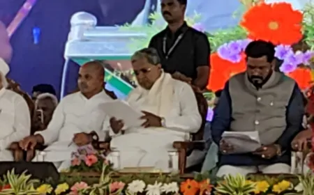 ಕರ್ನಾಟಕ ನಾಮಕರಣಕ್ಕೆ .೫೦ರ, ಸಂಭ್ರಮ  ಹೆಸರಾಯಿತು ಕರ್ನಾಟಕ : ಉಸಿರಾಗಲಿ ಕನ್ನಡ ಸಿ. ಎಂ. ಸಿದ್ದು.