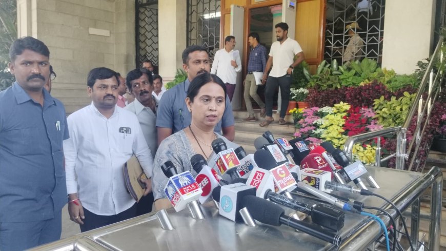 ಗುತ್ತಿಗೆ ಅವ್ಯವಹಾರದ ತನಿಖಾ ವರದಿ: ಕ್ರಮದ ಬಗ್ಗೆ ಸಿಎಂ, ಕ್ಯಾಬಿನೆಟ್ ನಿರ್ಧಾರ- ಸಚಿವೆ ಲಕ್ಷ್ಮೀ ಹೆಬ್ಬಾಳಕರ್‌