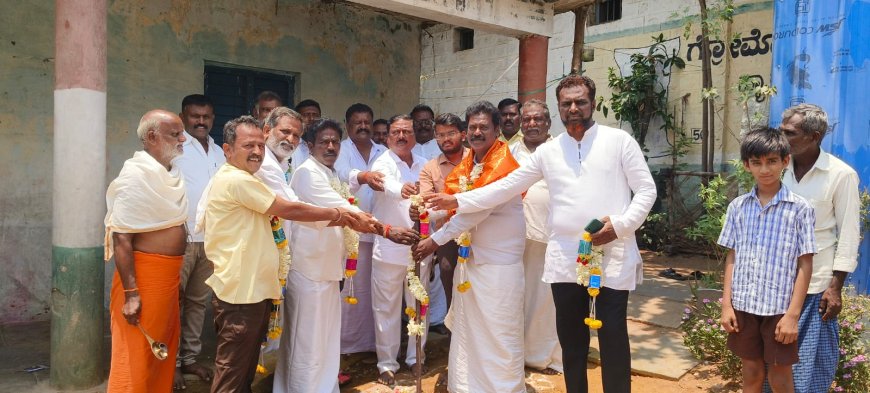ಕೆ. ರ್. ಡಿ. ಬಿ.ಯ   ಅನುದಾನದಲ್ಲಿ ಎಲ್ ಕೆ ಜಿ ಮತ್ತು ಯುಕೆಜಿ.ಕೊಠಡಿಯ ಭೂಮಿ ಪೂಜೆ