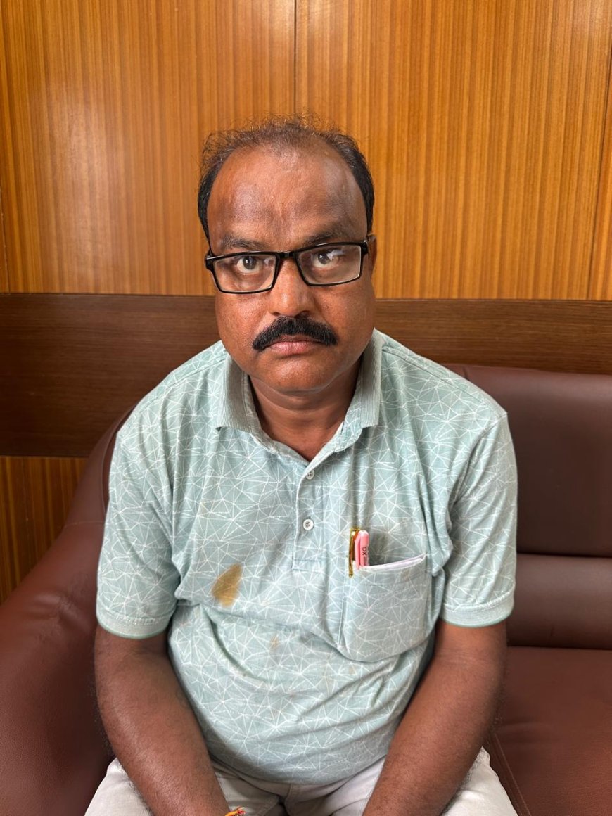 ಅಡ್ಮಿಷನ್ ಮಾಡಿಕೊಳ್ಳಲು ಲಂಚ ಸ್ವೀಕರಾ ಕರ್ನಾಟಕ ಪಬ್ಲಿಕ್ ಶಾಲೆಯ ಮುಖ್ಯೋಪಾಧ್ಯಯನ ಬಂಧನ