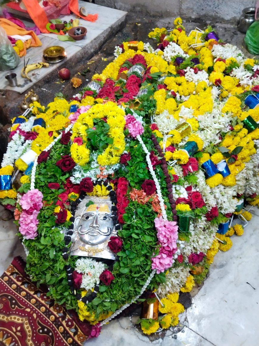 ಮಳೆಯನ್ನು ಲೆಕ್ಕಿಸದೆ ಆರಾಧ್ಯ ದೈವ ಬೆಟ್ಟದ ಮಲ್ಲಿಕಾರ್ಜುನ ದರ್ಶನಕ್ಕೆ ಭಕ್ತಸಾಗರ