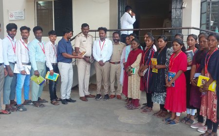 ವಿಧ್ಯಾರ್ಥಿಗಳಿಗೆ ಕಾನೂನು ಮತ್ತು ಪೋಲಿಸ್ ಇಲಾಖೆಯ ಕರ್ತವ್ಯಗಳ ಮಾಹಿತಿ