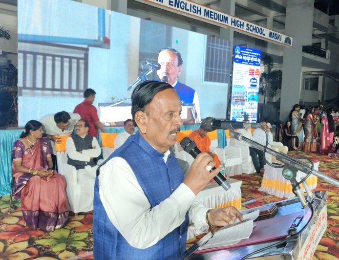 ಎಸ್. ಡಿ. ಎಂ. ಆಂಗ್ಲ ಮಾಧ್ಯಮ ಪ್ರೌಢ ಶಾಲೆಯ 15ನೇ ವಾರ್ಷಿಕೋತ್ಸವ ಸಂಭ್ರಮ ಅದ್ದೂರಿ