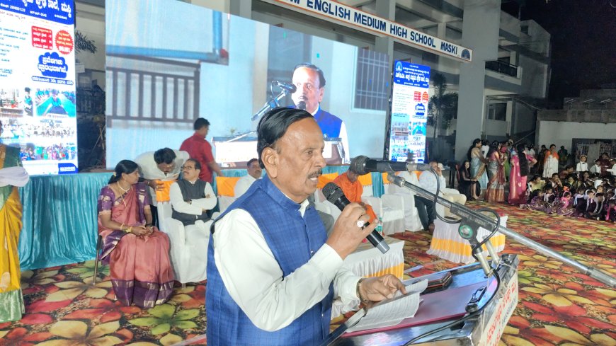 ಎಸ್. ಡಿ. ಎಂ. ಆಂಗ್ಲ ಮಾಧ್ಯಮ ಪ್ರೌಢ ಶಾಲೆಯ 15ನೇ ವಾರ್ಷಿಕೋತ್ಸವ ಸಂಭ್ರಮ ಅದ್ದೂರಿ