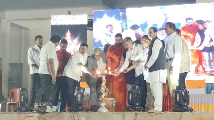 ಎಸ್. ಡಿ. ಎಂ. ಆಂಗ್ಲ ಮಾಧ್ಯಮ ಪ್ರೌಢ ಶಾಲೆಯ 15ನೇ ವಾರ್ಷಿಕೋತ್ಸವ ಸಂಭ್ರಮ ಅದ್ದೂರಿ