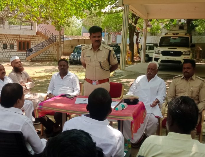 ಕಾನೂನು ಪರಿಪಾಲನೆ ಅಗದಿದ್ದಲ್ಲಿ ನಿರ್ದಾಕ್ಷಿಣ್ಯ ಕ್ರಮ: ಡಿ ವೈ ಎಸ್ ಪಿ ದತ್ತಾತ್ರೆ ಕಾರ್ನಾಡ್